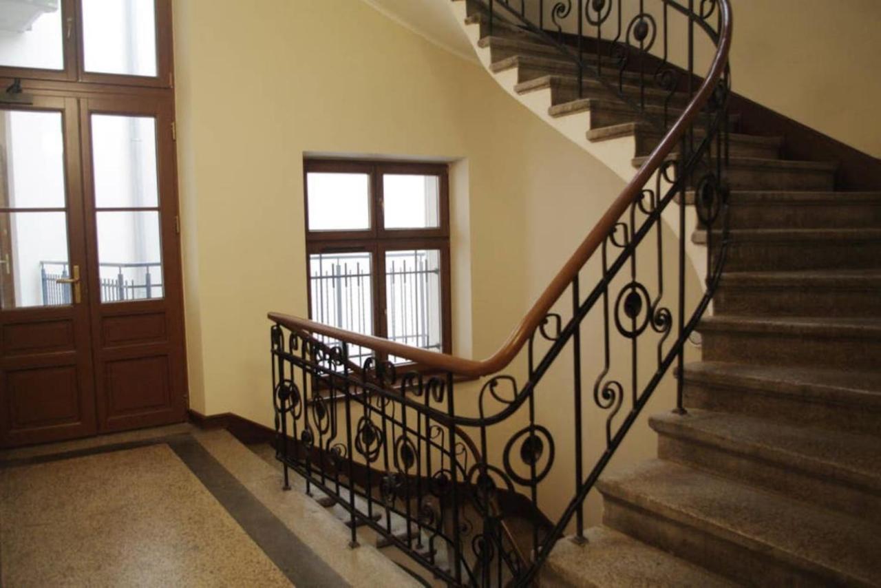 Studio Appartment In Old Town Krakow Bagian luar foto